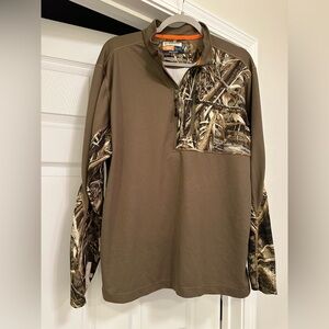 Magellan Outdoors Men's Olive Camouflage Quarter-Zip
